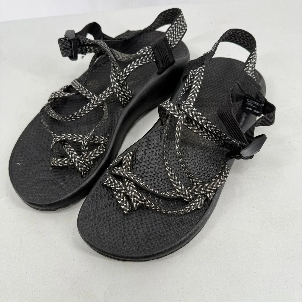 Chaco Z/Cloud 2 Sandals Womens Size 9 Black White Double Strap Toe Loop J106266W